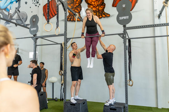 POWER MONKEY GYMNASTICS & WEIGHTLIFTING COMBO COURSE | CrossFit Am Rhein (Dusseldorf, Germany)